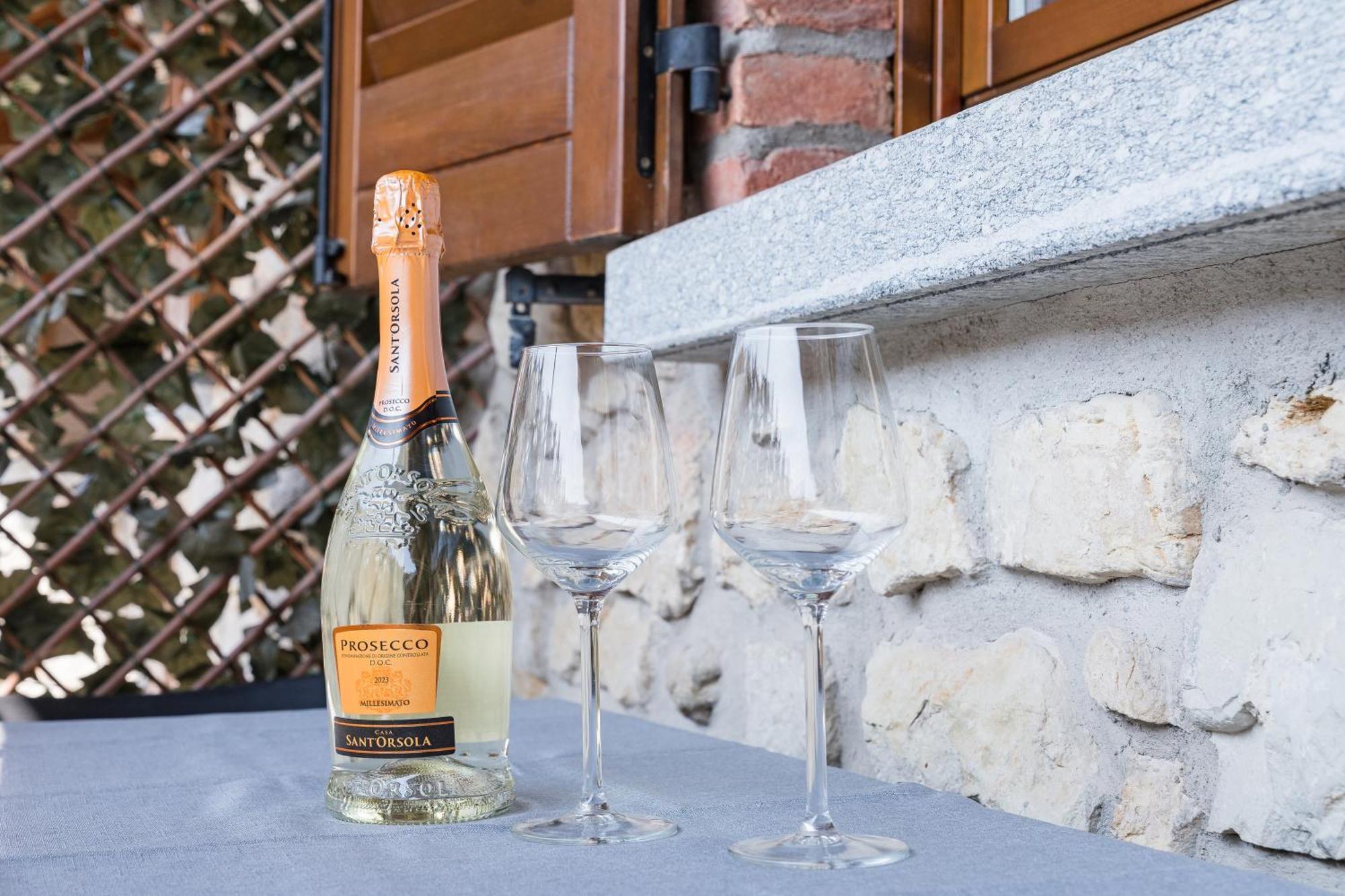 B&B La Corte And Home Restaurant - Free Parking - 10 Minutes To The Lake And Centre Como Luaran gambar