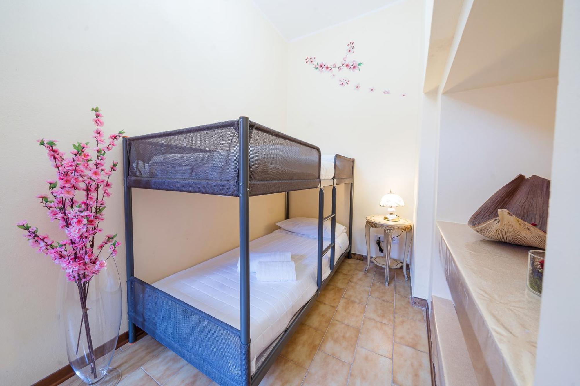 B&B La Corte And Home Restaurant - Free Parking - 10 Minutes To The Lake And Centre Como Luaran gambar